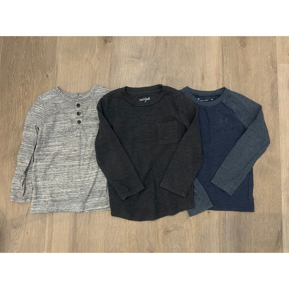 Boys Bundle of 3 Long Sleeve Shirts Size 4T Old Navy, Cat & Jack, Under Armour